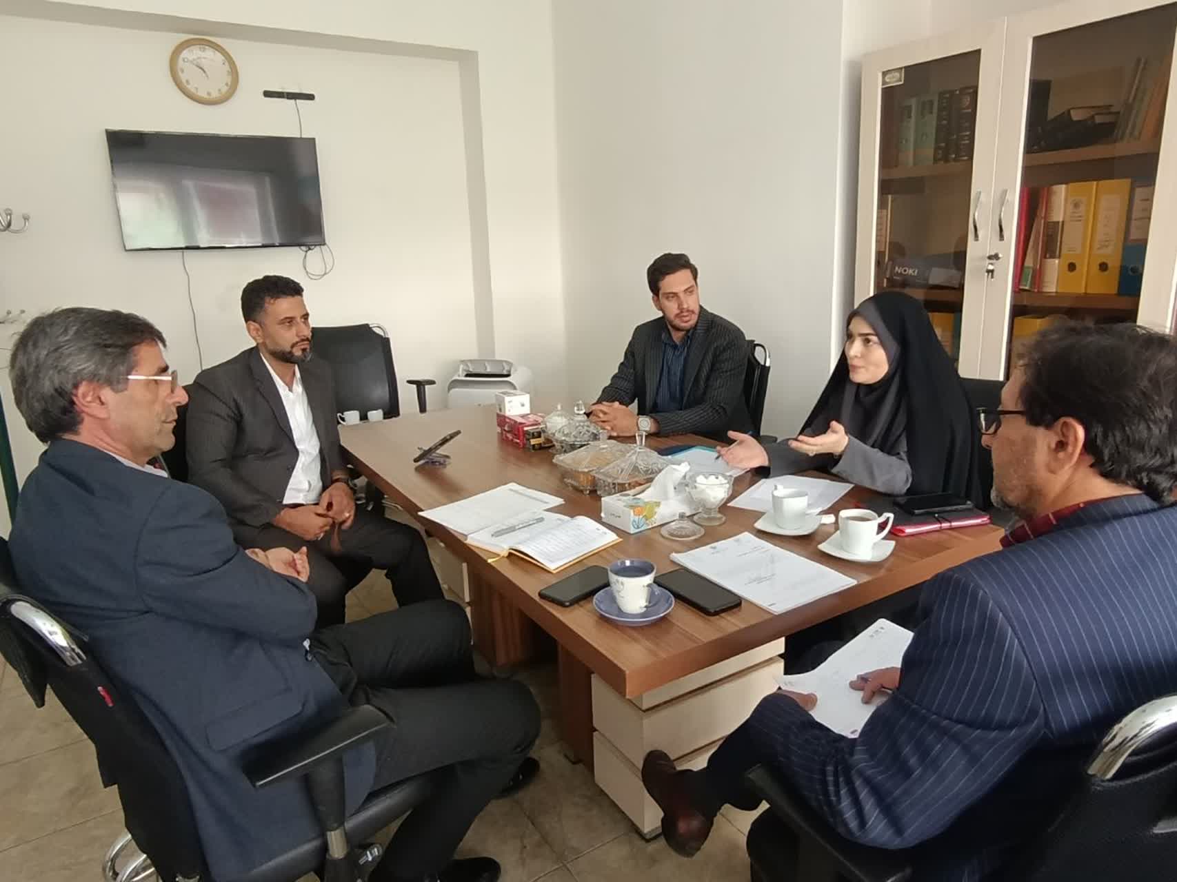  جوانان و نخبگان؛ پای کار مدیریت بحران بخش کشاورزی